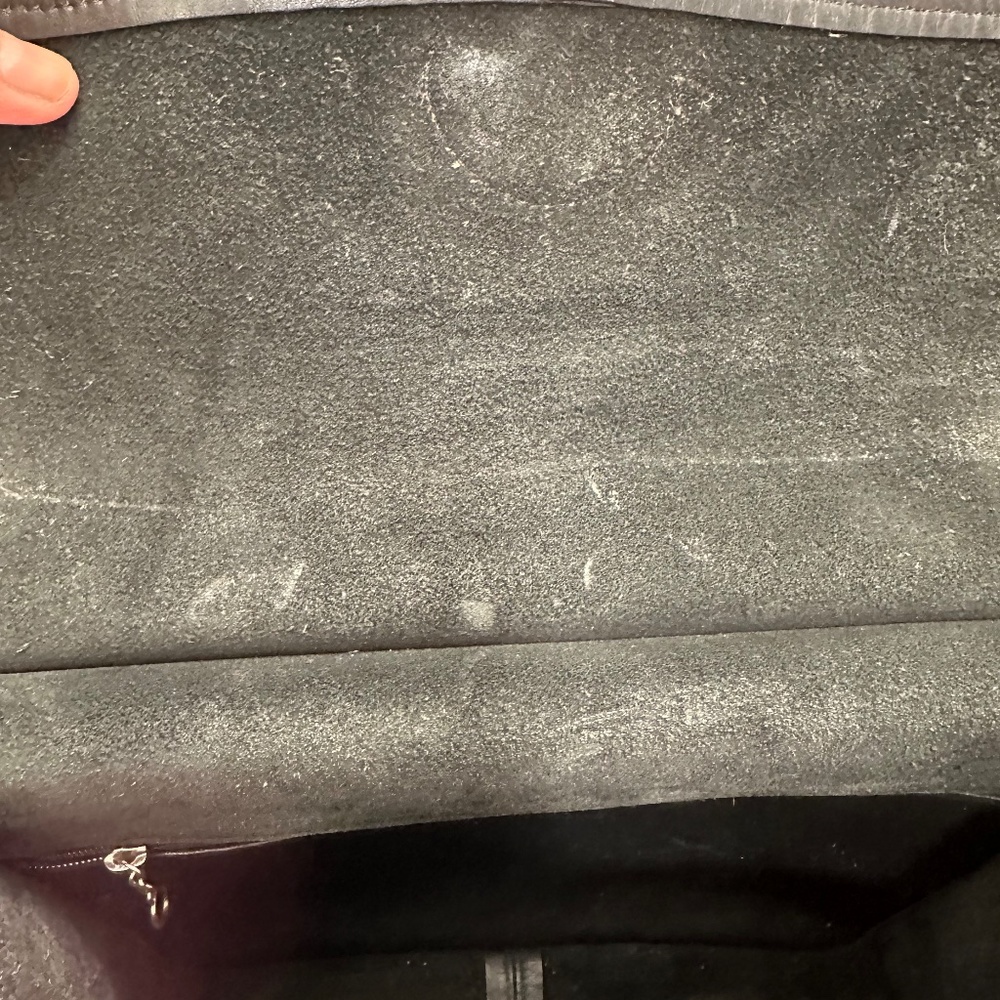 Coach Willis 9927 Black with Nickel Hardware circa 2006 - Picture 7 of 7